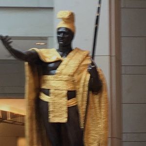 Meet your Posher, Julie